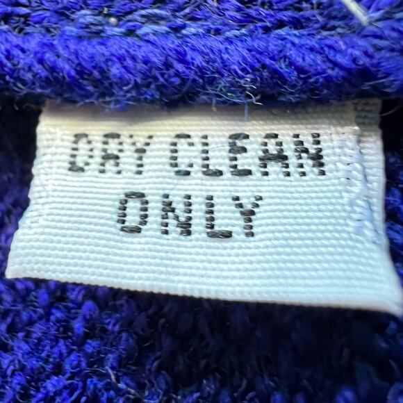 St. John Knit Blazer Double Breasted Color-Block Chain Accent Gold Buttons | 8 - Picture 15 of 15